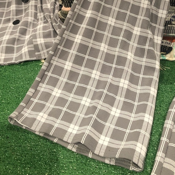 NWT Nasty Gal Gray Plaid Women’s 2-Piece Suit - Size 10 - Picture 2 of 6